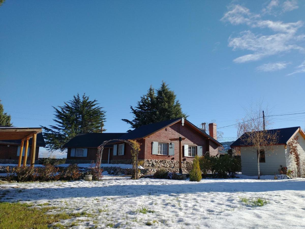 Cabanas Pyracantha Esquel Kültér fotó