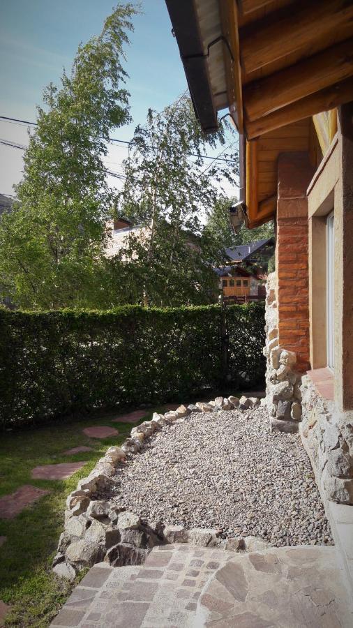 Cabanas Pyracantha Esquel Kültér fotó