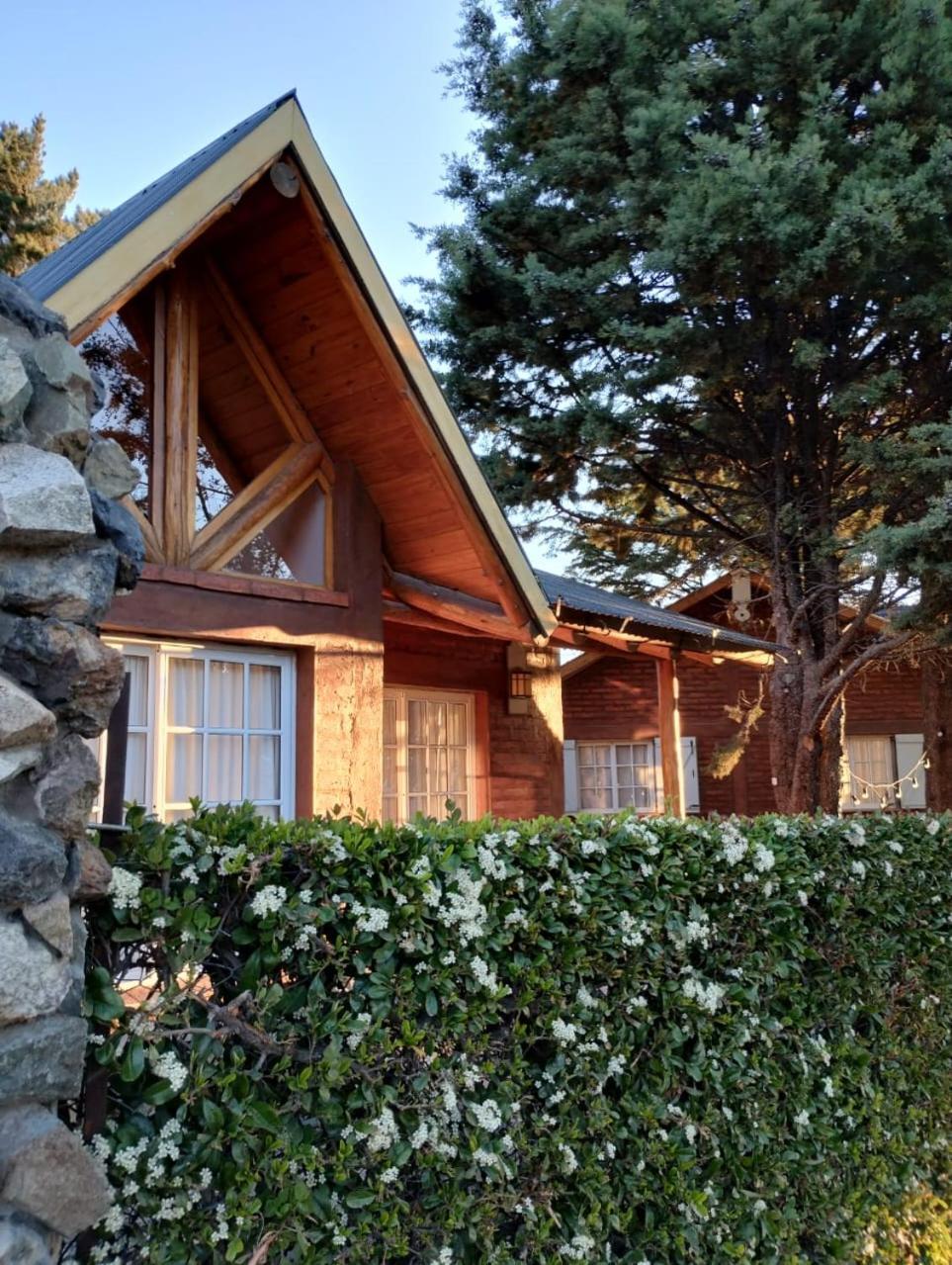 Cabanas Pyracantha Esquel Kültér fotó